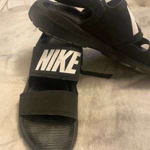 Nike Sandal